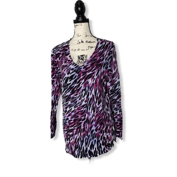 Apt 9 SZ M abstract purple sweater - Picture 1 of 3